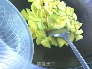蒜蓉小南瓜的做法步骤：4