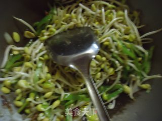 黄豆芽炒粉条的做法步骤：5