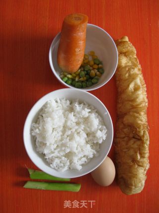 我的晚餐--油条炒饭的做法步骤：1