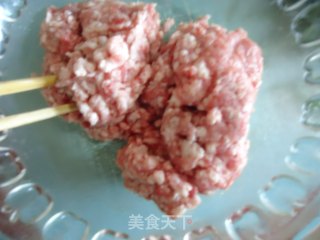 猪肉白菜韭菜水饺的做法步骤：2
