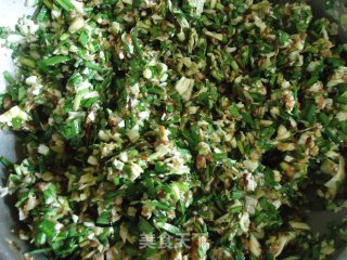 猪肉白菜韭菜水饺的做法步骤：6