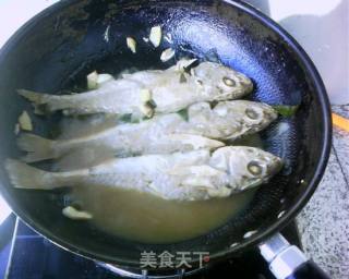 家常炖小黄鱼的做法步骤：6