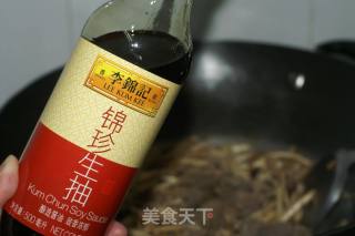 天然营养之小炒茶树菇的做法步骤：4