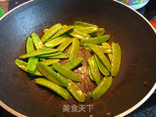 银芽荷豆香煎肉的做法步骤：4