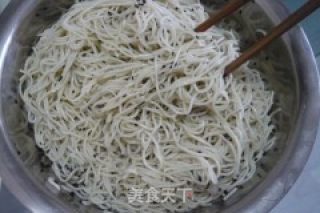 辣肉拌面的做法步骤：10