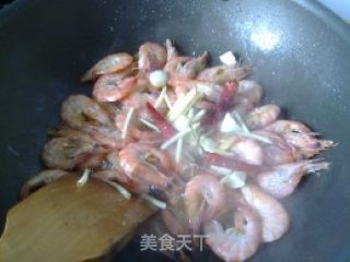 油焖虾的做法步骤：4