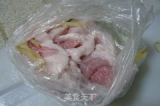 五香肉片生菜包的做法步骤：3