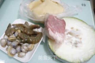 百叶包海鲜汤的做法步骤：1
