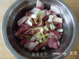 豆干炒肉片 (超详细的家常下饭菜)的做法步骤：5