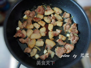 豆干炒肉片 (超详细的家常下饭菜)的做法步骤：7
