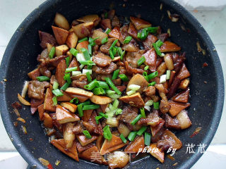豆干炒肉片 (超详细的家常下饭菜)的做法步骤：13