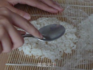 【花样寿司】----卡通饭团的做法步骤：2