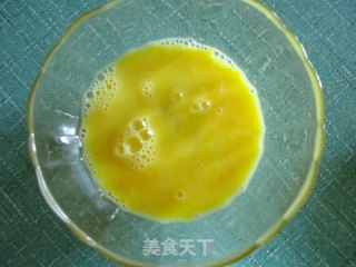 茄汁鸡蛋炒面的做法步骤：2