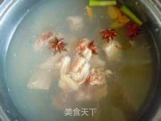 土豆炖鸡块的做法步骤：3