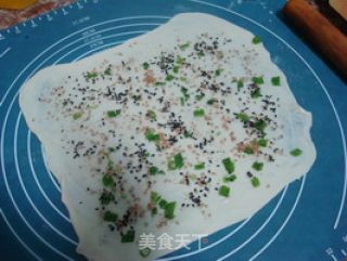 香酥美味——椒盐手抓饼的做法步骤：4