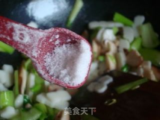 软糯可口——青菜炒年糕的做法步骤：5
