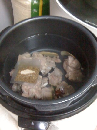东北杀猪菜的做法步骤：2