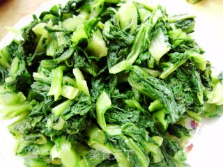 家常菜----小白菜炒豆腐的做法步骤：1
