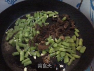 微波炉蒸咸米饭的做法步骤：5