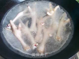 卤鸡爪的做法步骤：2