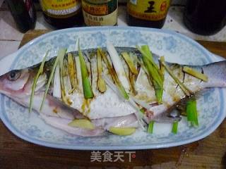 清蒸鳊鱼的做法步骤：4