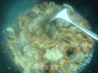香菇溜鸡片的做法步骤：6