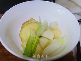 飘香红烧鱼的做法步骤：2