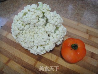 花菜烩西红柿的做法步骤：1