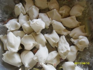 菜包饺的做法步骤：4