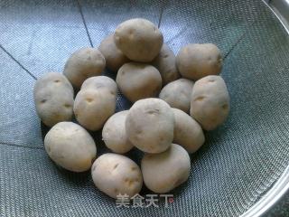 【红烧小土豆】的做法步骤：1