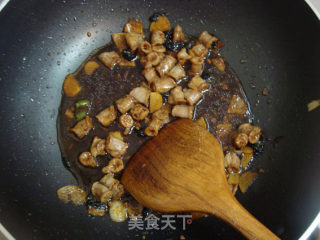 紫苏炒粉肠的做法步骤：6