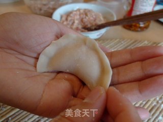 香菇猪肉馅饺子的做法步骤：4