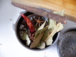 详细的肉夹馍制作过程的做法步骤：3