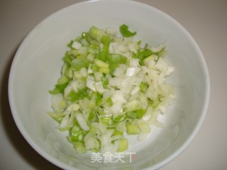 炸酱面的做法步骤：2