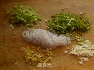 下饭的牛肉酱·的做法步骤：3