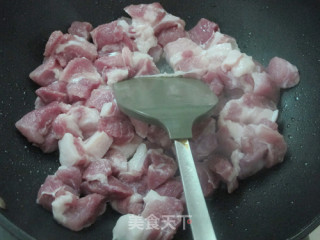豆泡红烧肉的做法步骤：4