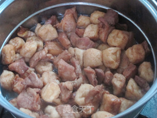 豆泡红烧肉的做法步骤：8