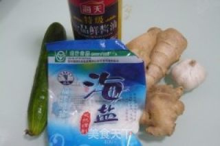 酱黄瓜的做法步骤：1