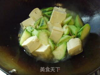 絲瓜笋干水豆腐的做法步骤：10