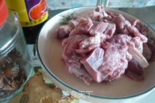 红烧牛肉的做法步骤：1