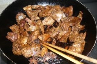 红烧牛肉的做法步骤：6