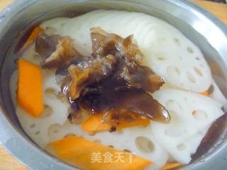 【夏季小凉菜】荷塘香拌菜的做法步骤：4