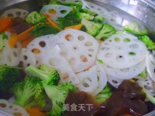 【夏季小凉菜】荷塘香拌菜的做法步骤：5