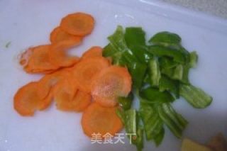 海鲜酱炒藕片的做法步骤：3