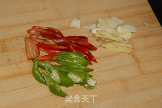 干锅鸭的做法步骤：2