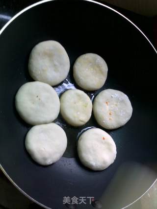 香菇肉末煎饼的做法步骤：5
