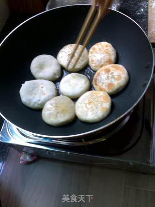 香菇肉末煎饼的做法步骤：6