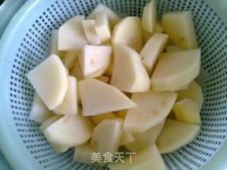 红烧土豆的做法步骤：2