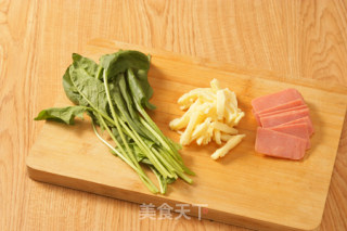 鲜菜PIZZA的做法步骤：1