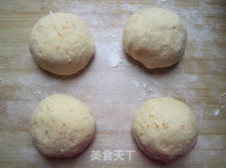 南瓜豆沙餐包的做法步骤：6
